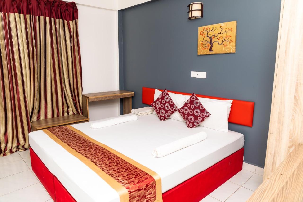 The G Ten Holiday Inn Hulhumalé Extérieur photo