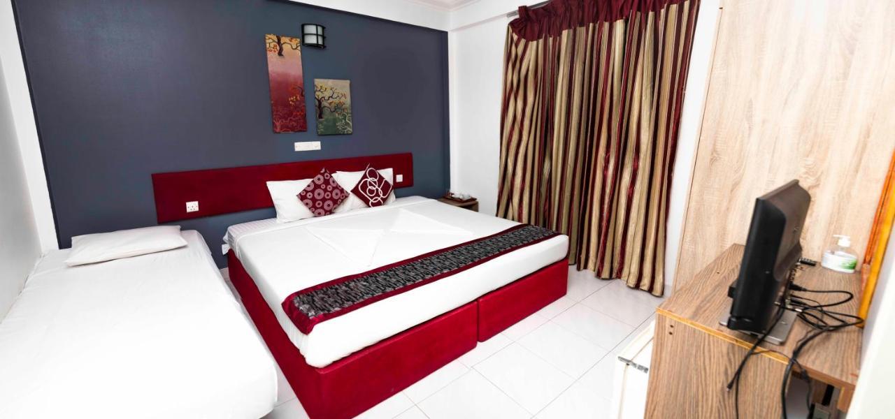 The G Ten Holiday Inn Hulhumalé Extérieur photo